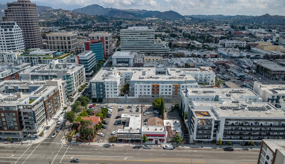 More Photos Of 334 N Central Ave, Glendale Office For Sale