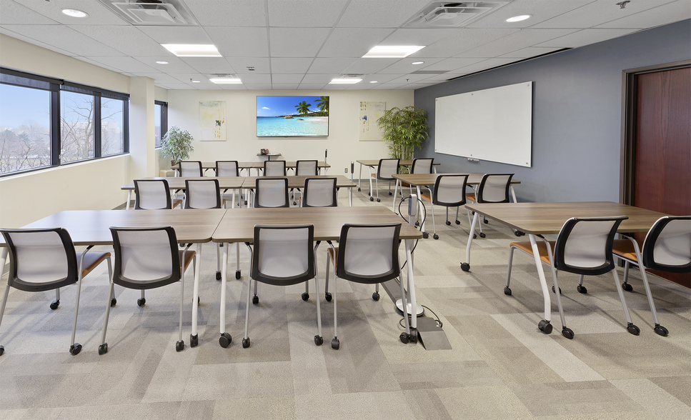 More Photos Of 455 E Eisenhower Pky, Ann Arbor Coworking Space