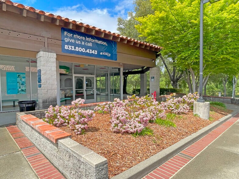 More Photos Of 1407 Fulton Rd, Santa Rosa Supermarket For Lease