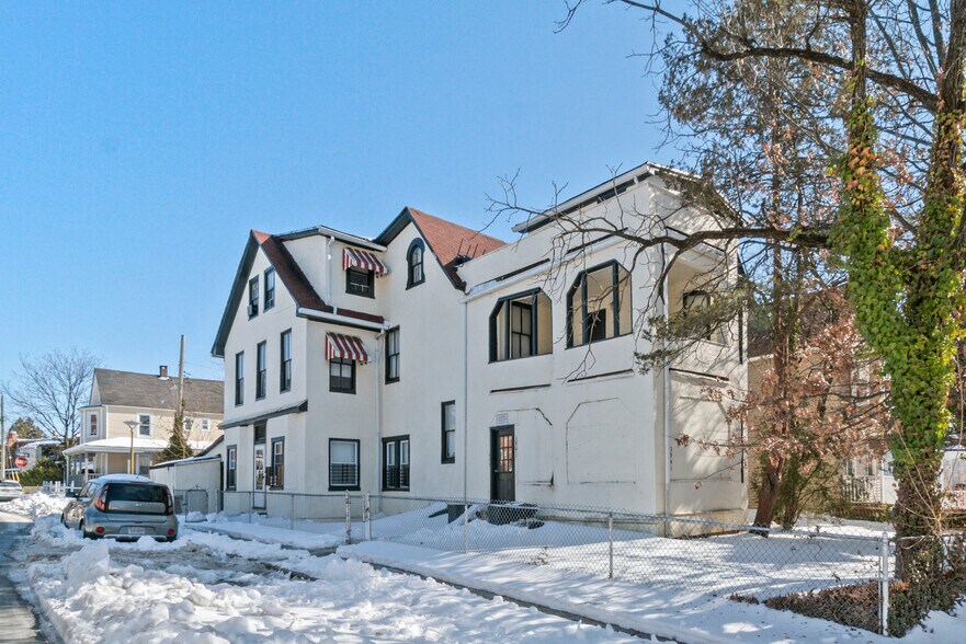 Primary Photo Of 3941 Lowndes Ave, Baltimore Multifamily For Sale