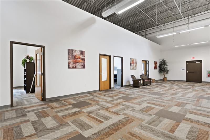 More Photos Of 7025 Clairton Rd, West Mifflin Flex For Lease