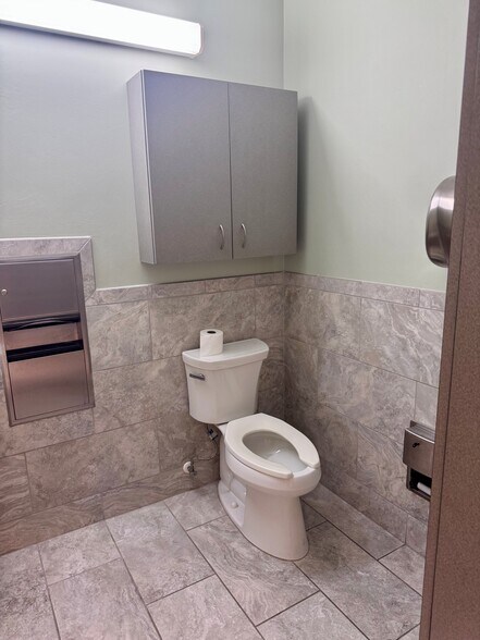 More Photos Of 9776 Bonita Beach Rd, Bonita Springs Medical For Sale