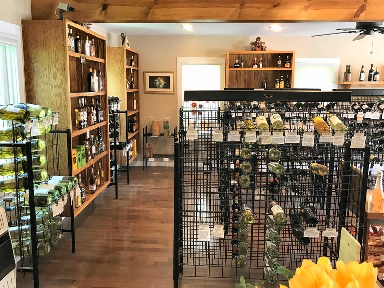 More Photos Of 5059 US Highway 209, Accord Storefront Retail Residential For Sale