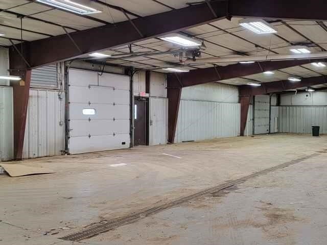 More Photos Of 1210 S Oak Ave, Marshfield Industrial For Sale