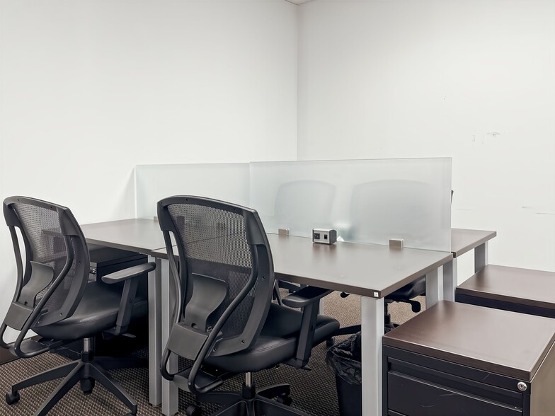 More Photos Of 1315 Pickering Pky, Pickering Coworking Space