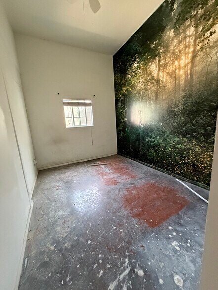 More Photos Of 1428 S Robertson Blvd, Los Angeles General Retail For Lease
