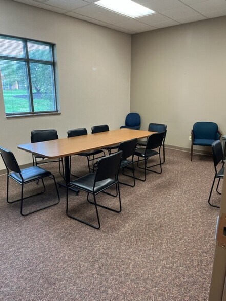 More Photos Of 3747 W Fork Rd, Cincinnati Medical For Lease