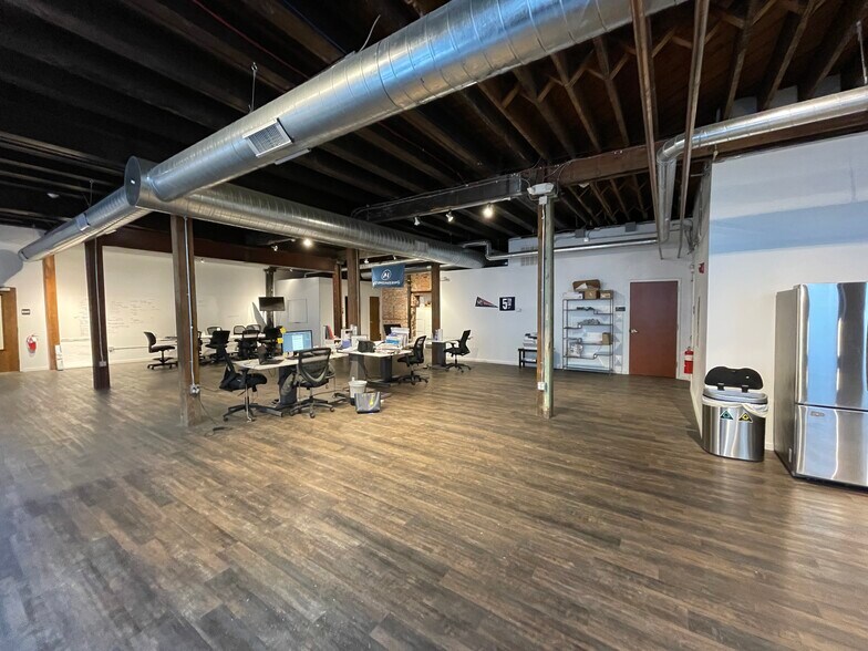 More Photos Of 34-38 W Gay St, Columbus Loft Creative Space For Sale