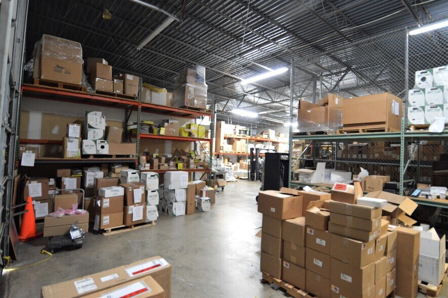 More Photos Of 3250 Green Park Cir, Charlotte Warehouse For Lease