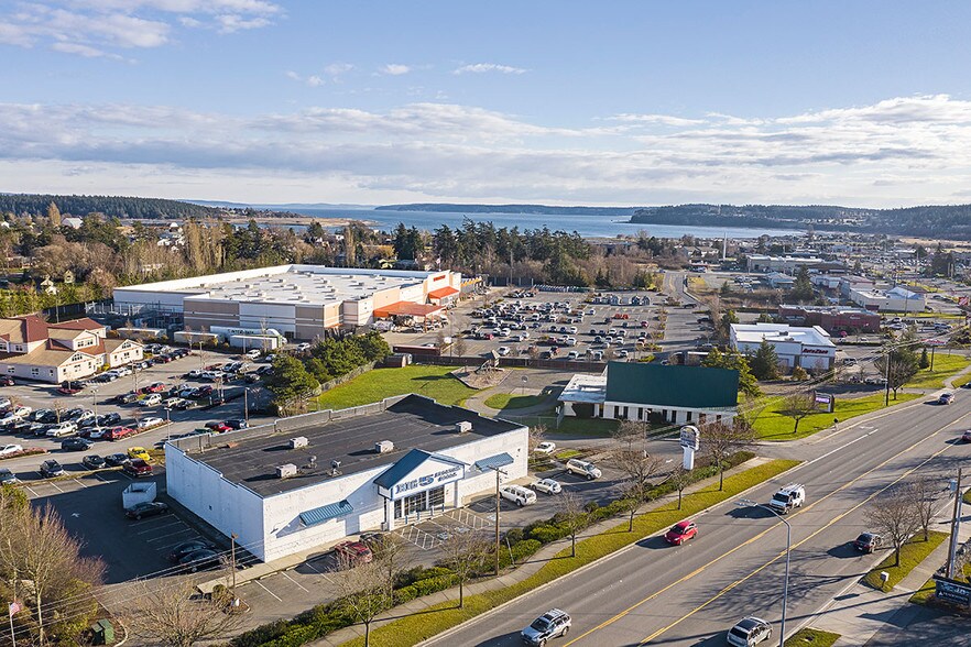 More Photos Of 31956 State Route 20, Oak Harbor General Retail For Lease