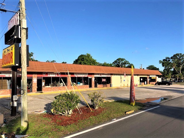 More Photos Of 1396 N Nova Rd, Daytona Beach Storefront Retail Office For Sale