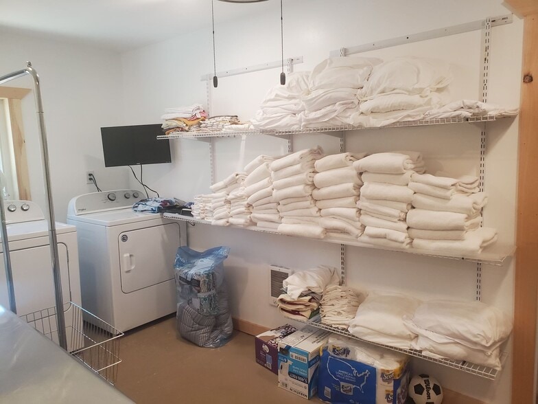 More Photos Of 1997 Rock Hill Rd, Weedville Hotel For Sale