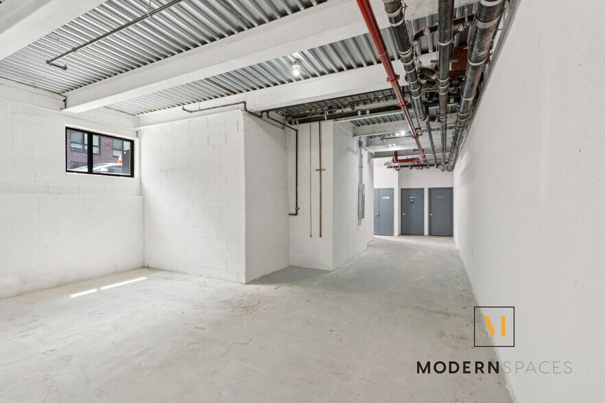 More Photos Of 5-01 47th Rd, Long Island City Apartments For Lease