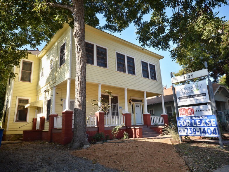 More Photos Of 2125 E Cesar Chavez St, Austin Office For Lease