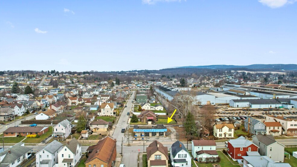 More Photos Of 2400 Ligonier St, Latrobe Auto Repair For Sale