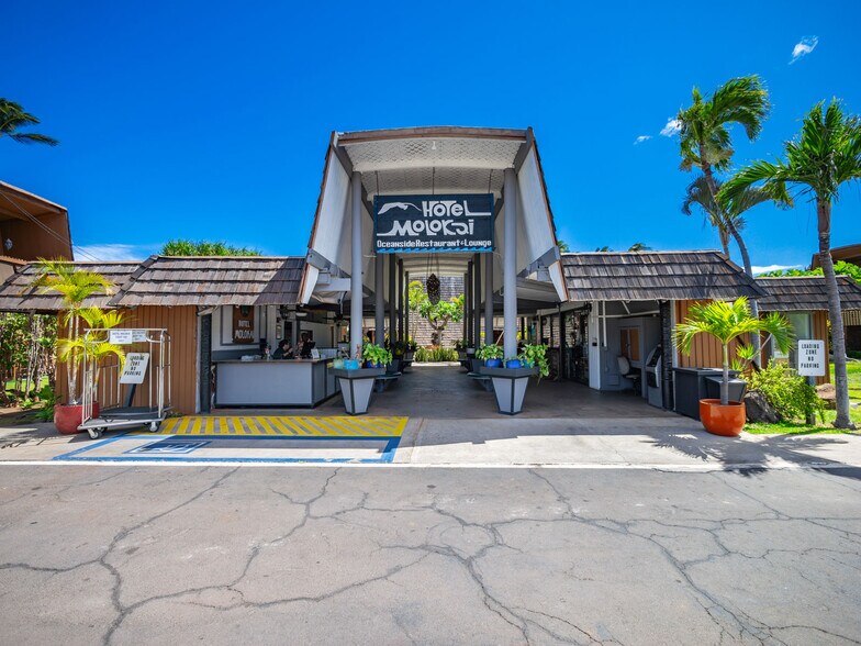More Photos Of 1300 Kamehameha V Hwy, Kaunakakai Hotel For Sale