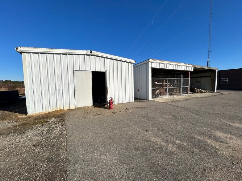 More Photos Of 1124 US 13 Hwy S, Ahoskie Office For Lease