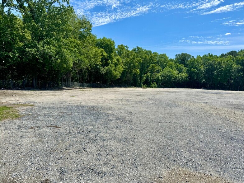 More Photos Of 6643 Jet Park Dr, North Charleston Land For Lease