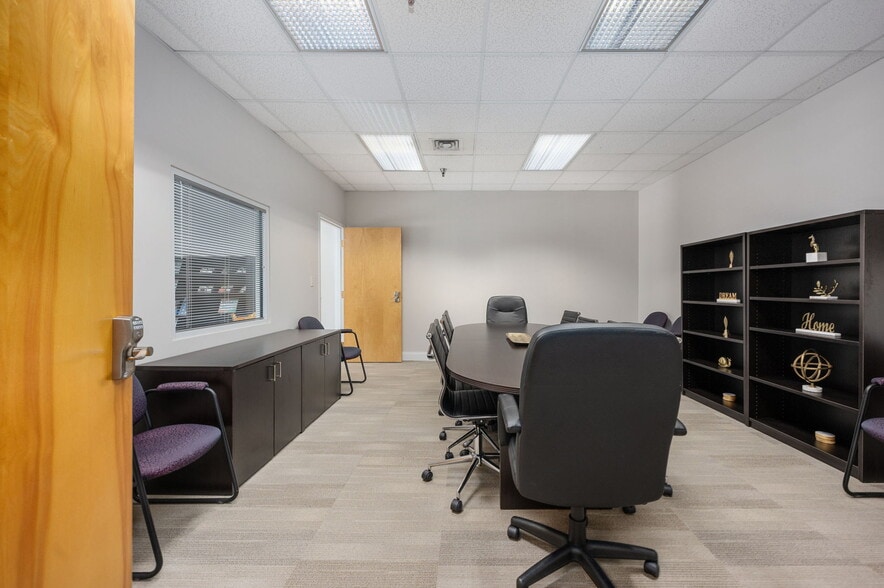 More Photos Of 415-417 Wolfe St, Fredericksburg Medical For Lease