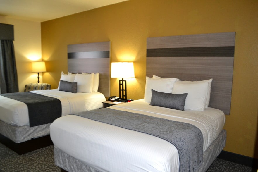 More Photos Of 7533 Warden Rd, North Little Rock Hotel For Sale