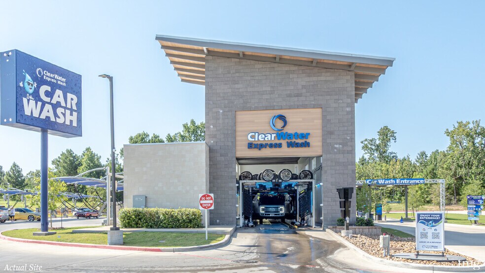 More Photos Of 14667 Highway 105 W, Montgomery Carwash For Sale