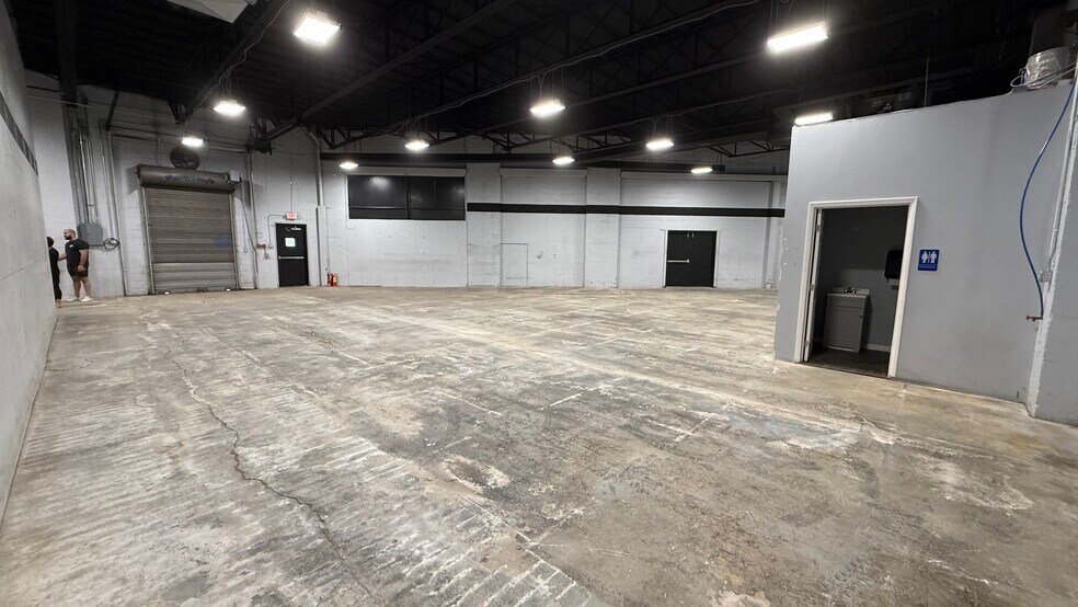 More Photos Of 719 Conestoga St, Bethlehem Warehouse For Lease