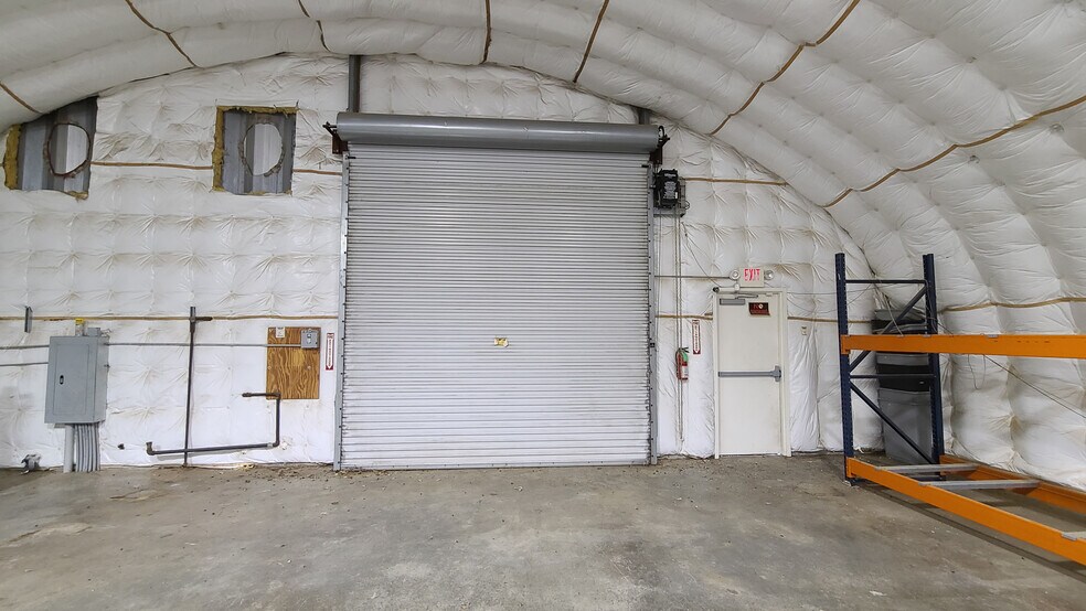 More Photos Of 282 Rees St, Breaux Bridge Light Distribution For Sale