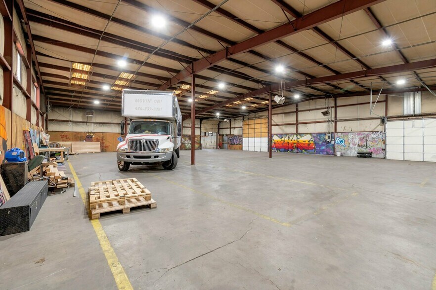 More Photos Of 2401 S Delaware St, Denver Manufacturing For Sale