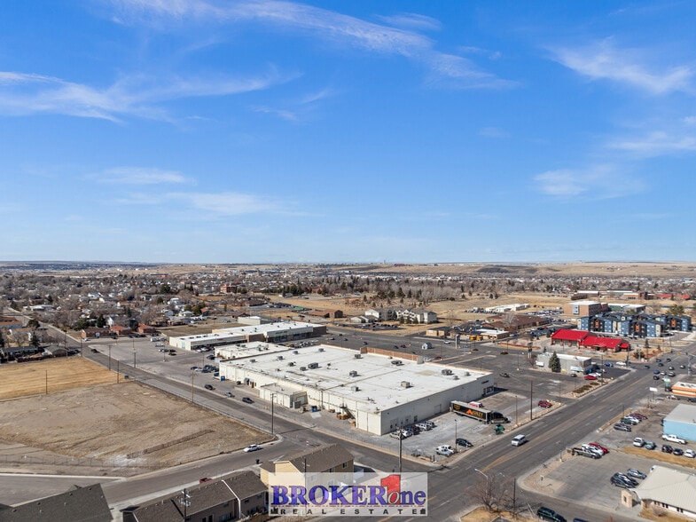 More Photos Of 2135 E 12th St, Casper Unknown For Lease
