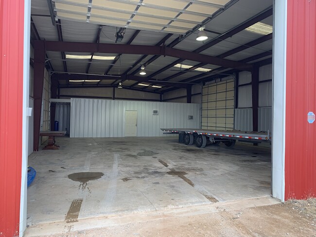 More Photos Of 6820 S Sunnylane Rd, Oklahoma City Self Storage For Sale