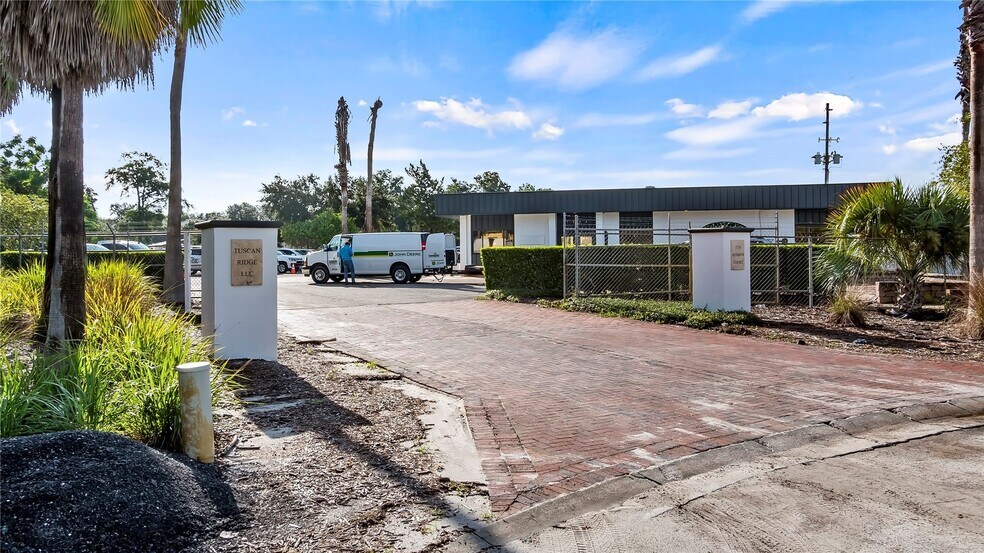 More Photos Of 1733 Benbow Ct, Apopka Warehouse For Lease