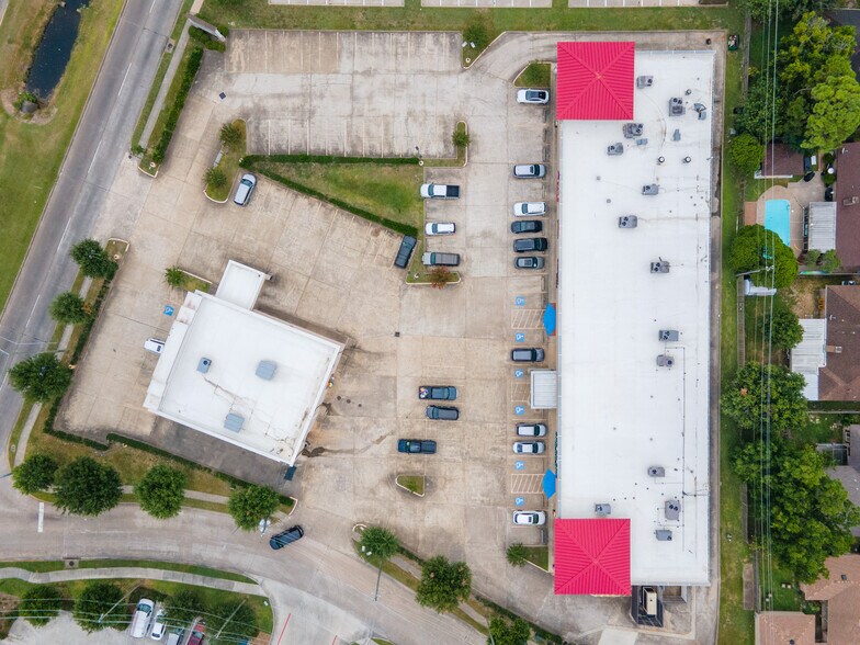 More Photos Of 4300-4302 Fairmont Pky, Pasadena Unknown For Lease