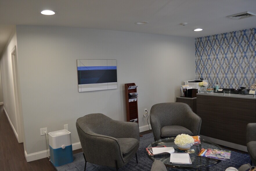 More Photos Of 12069 Tech Rd, Silver Spring Light Manufacturing For Sale