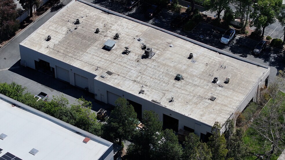 More Photos Of 16120 Caputo Dr, Morgan Hill Manufacturing For Lease