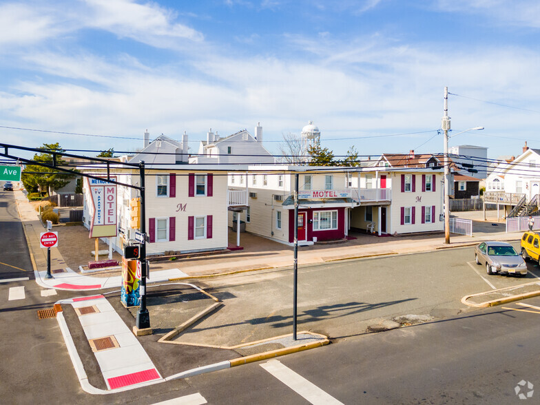 Primary Photo Of 600 E Central Ave, Seaside Heights Hotel For Sale