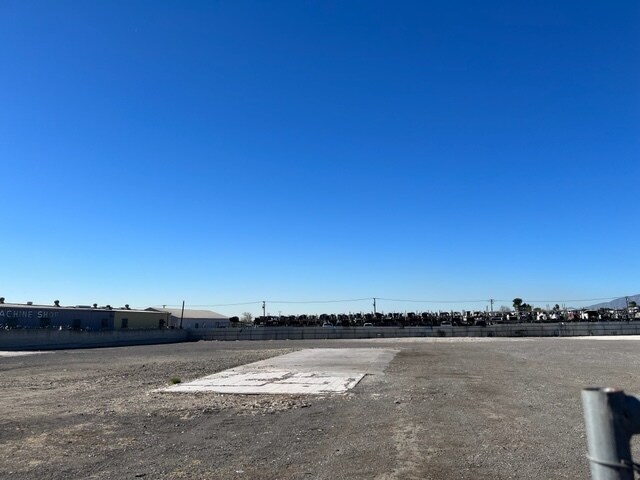 More Photos Of 15363 Arrow Blvd, Fontana Land For Lease
