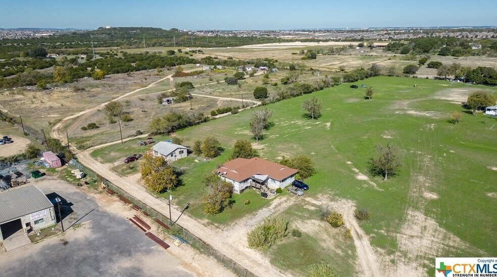 More Photos Of 6111 & 6301 S Fort Hood St, Killeen Office For Sale