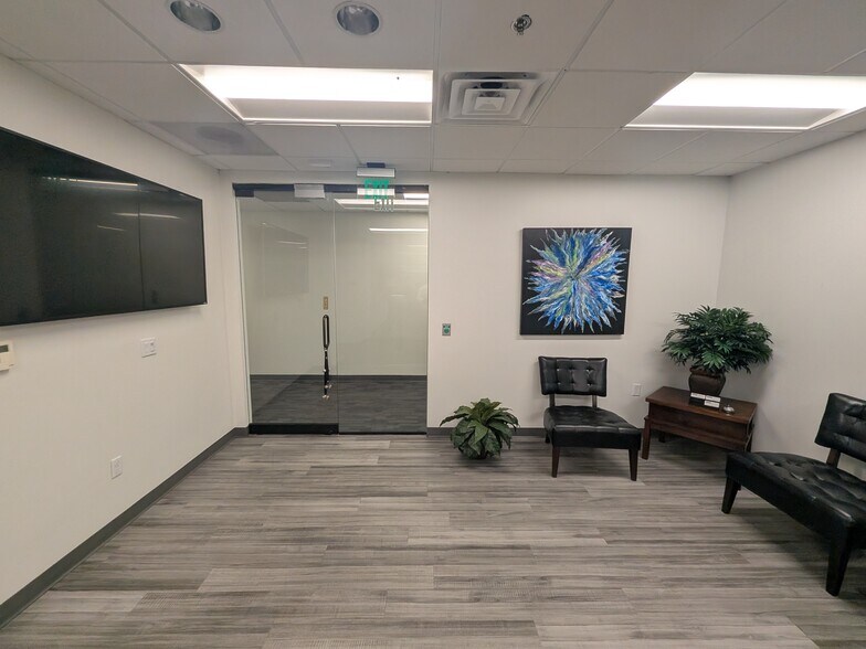 More Photos Of 3033 N 44th St, Phoenix Office For Lease