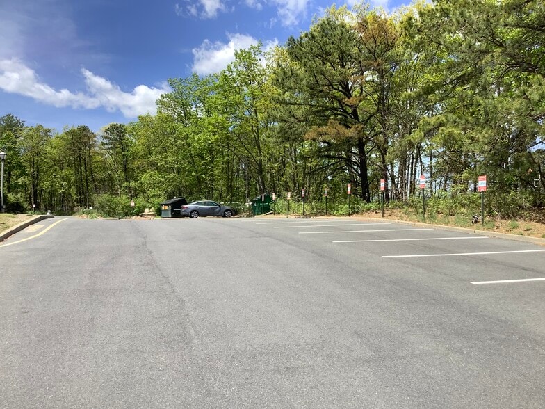 More Photos Of 400 New Hampshire Ave, Lakewood Medical For Sale