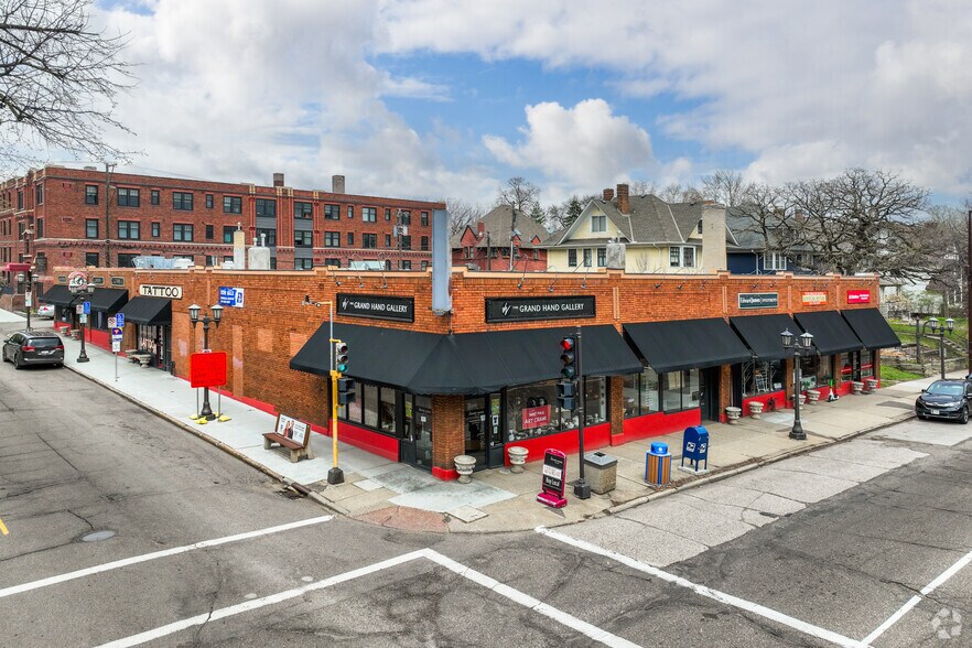 Primary Photo Of 611-42 S Grand Ave, Saint Paul Storefront For Sale