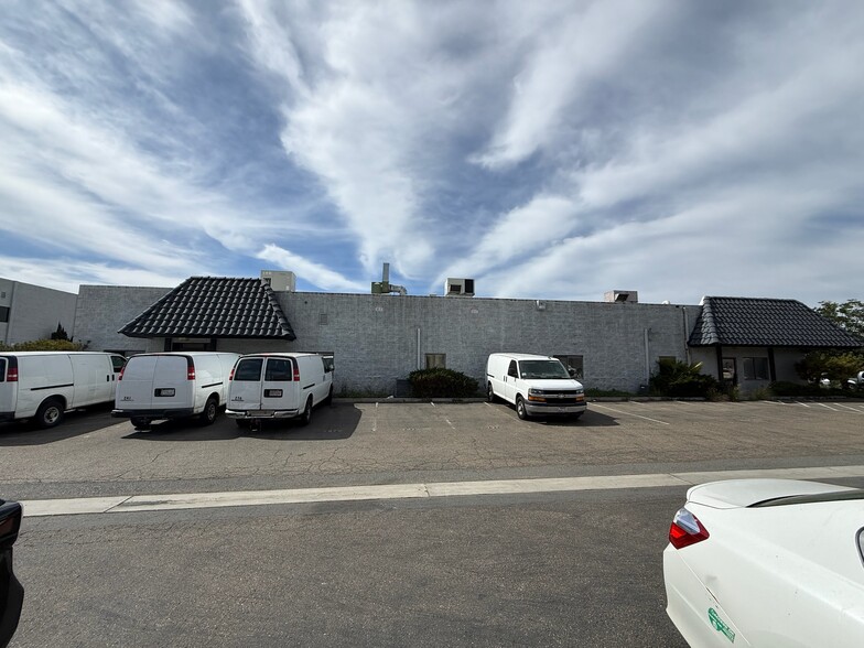 More Photos Of 7901 Vickers St, San Diego Medical For Lease