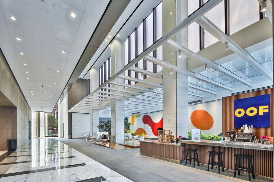 More Photos Of 707 Wilshire Blvd, Los Angeles Office For Lease