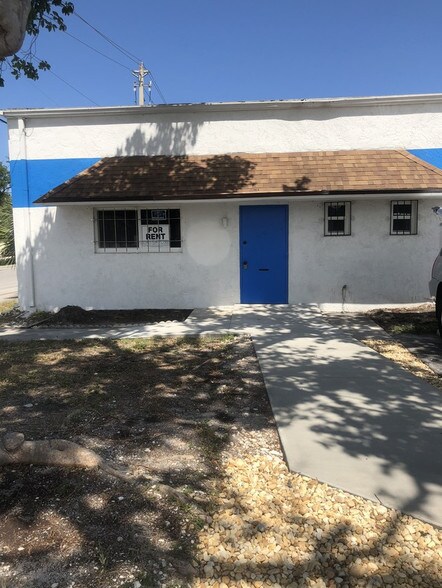More Photos Of 100 SW 15th St, Fort Lauderdale Warehouse For Lease