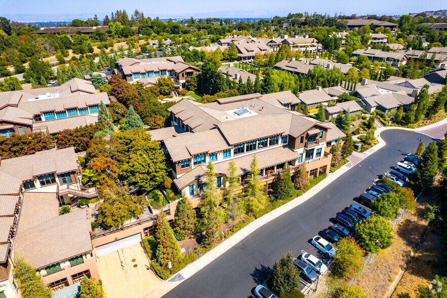 More Photos Of 2725 Sand Hill Rd, Menlo Park Unknown For Lease