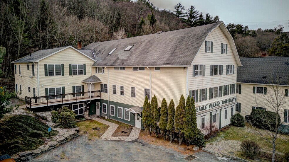 More Photos Of 141 Bellemonte Ave, Hawley Apartments For Sale