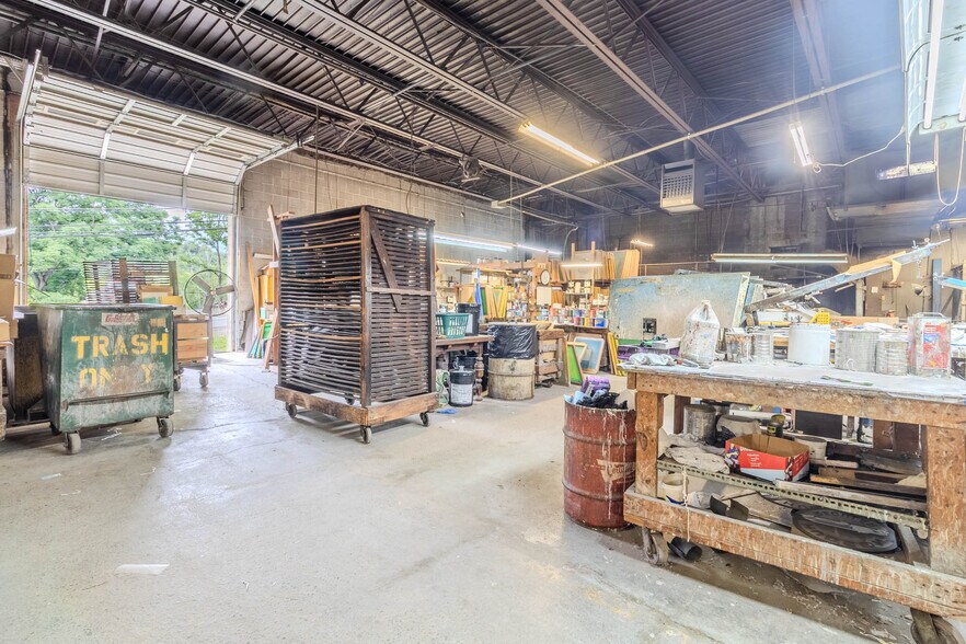 More Photos Of 55-57 Mark Dr, Delmont Light Manufacturing For Lease