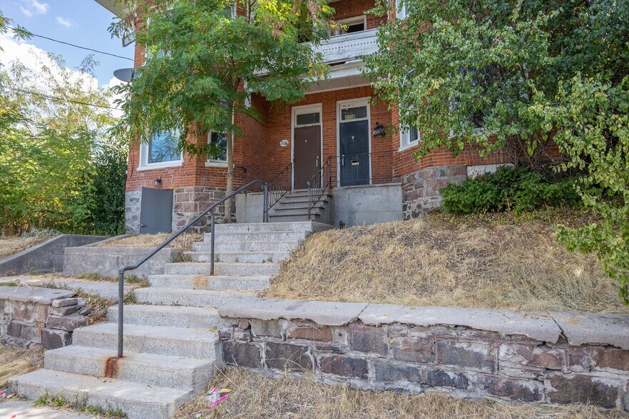 More Photos Of 514 Aylmer St N, Peterborough Multifamily For Sale
