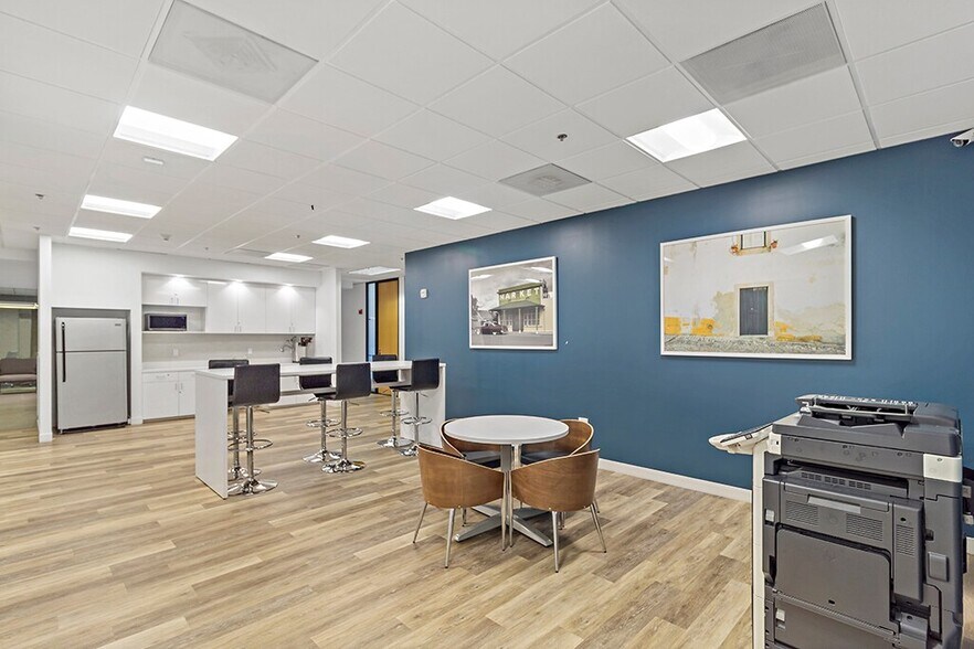 More Photos Of 2570 N 1st St, San Jose Coworking Space