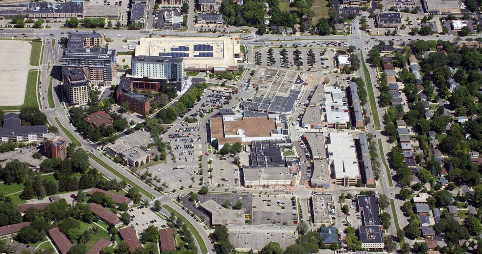 More Photos Of 702-726 N Midvale Blvd, Madison General Retail For Lease