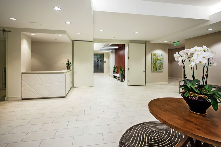 More Photos Of 5900 Windward Pky, Alpharetta Office For Lease